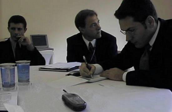 Em Santos, como em outras cidades, representantes das duas empresas participaram da teleconferncia com a imprensa