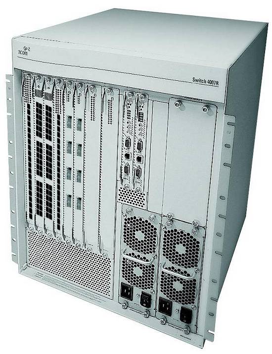 Comutador 4007R  lanado pela 3Comm na Telexpo-2002
