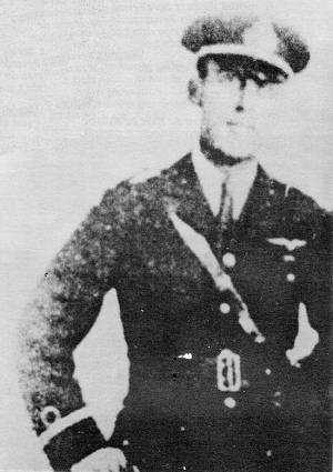 Capito-tenente aviador naval Virginius Brito de Lamare, quando fazia estgio na RAF em 1918