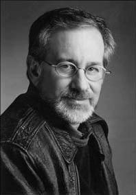 O cineasta Steven Spielberg apóia o projeto e doará seus lucros a duas instituições