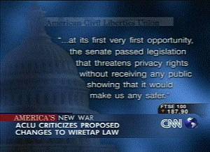 Captura de tela da TV CNN em 17/9/2001: protestos contra violao da privacidade dos indivduos
