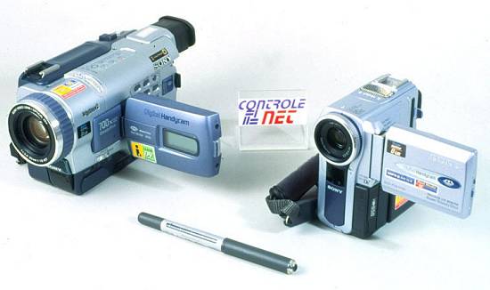 Câmeras de vídeo digital Sony Mini DV DCR-PC9