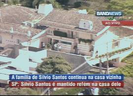 Captura de imagens de televiso ao vivo da residncia de Slvio Santos, em 30/8/2001