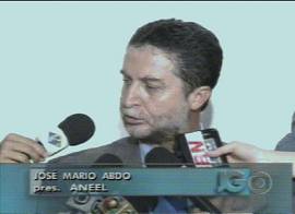 Culpando a CESP... mas ninguém fala em demissão dos irresponsáveis... (captura de tela - TV Globo, 24/1/2002, 0H48)
