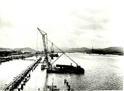 Obras de ampliao do porto, nos anos 50 do sculo XX
