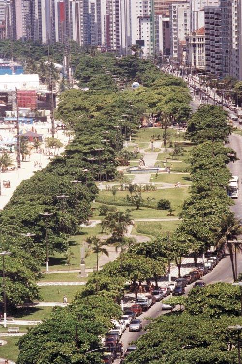 Atrao de Santos: o maior jardim de praia do mundo, segundo o 'Guinness'. Foto: Reinaldo Ferrigno/Secom-PMS