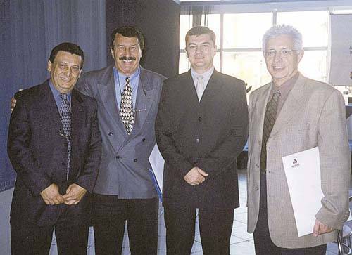 Nicola Lettieri, o anfitrio Milton Bigucci, Douglas Dellamar Alves e Mrio Cotrim Sartor